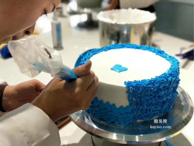 菏泽曹县青固集百甲蛋糕面包培训蛋糕培训来百甲推荐百甲蛋糕培训