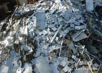 遵义一吨以上的废纸回收-大量废旧钢铁，废旧纸皮 免费验货