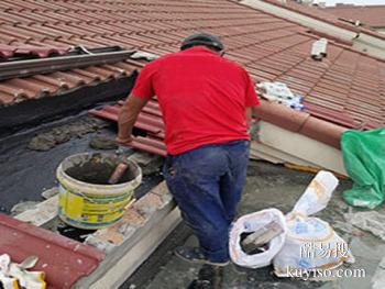 郴州屋顶漏水维修20年防水经验/专业房顶补漏队伍让您少花钱