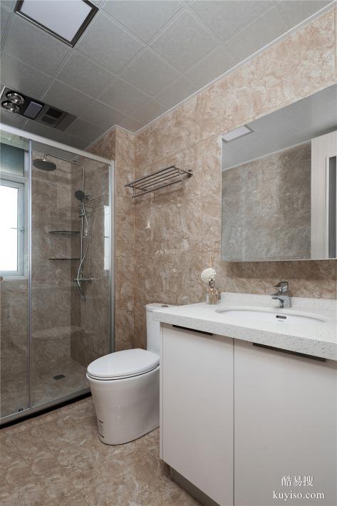 松江區(qū)佘山鎮(zhèn)衛(wèi)生間改造防水翻新敲浴缸改造淋浴房