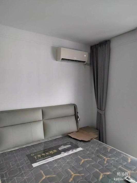 青羊區(qū)人民北路周邊維修空調(diào)問題移機加氟電話本地師傅門市