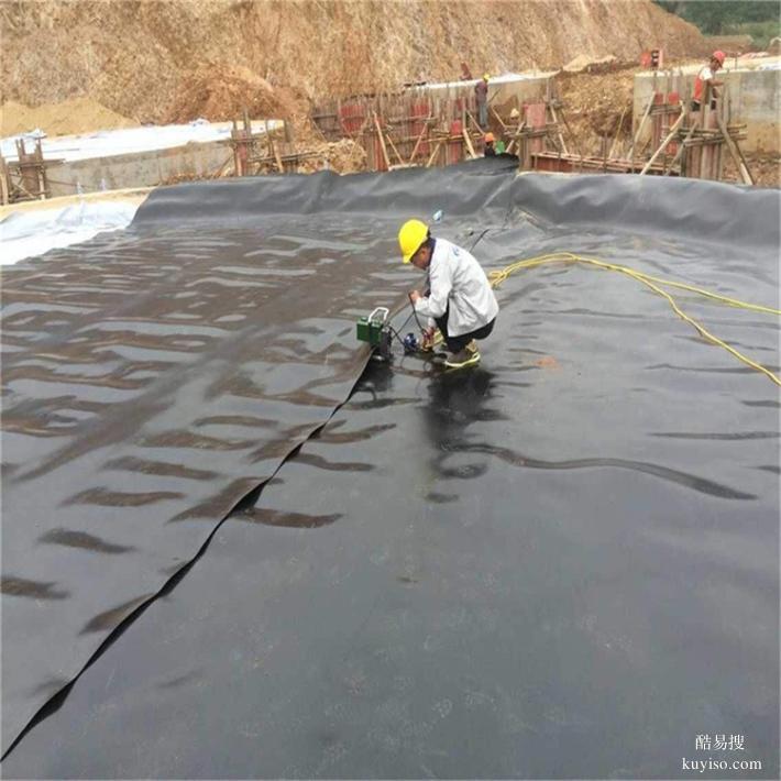 重庆土工膜厂家,糙面膜垃圾填埋场人工湖蓄水池防渗膜