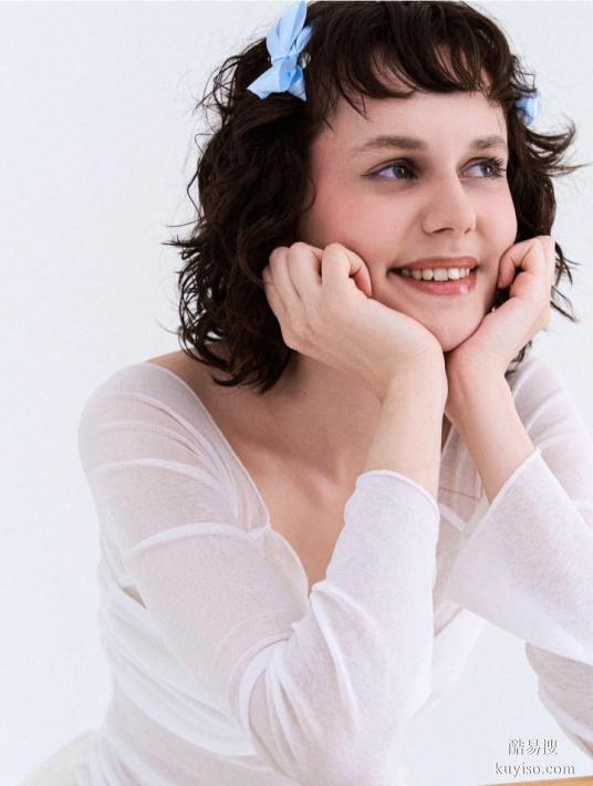 時(shí)裝周外國(guó)模特走秀，時(shí)裝周歐美模特走秀