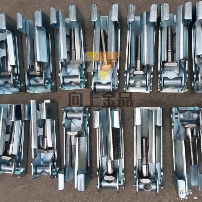 裙板鍍鋅夾持器，配套40*40角鋁