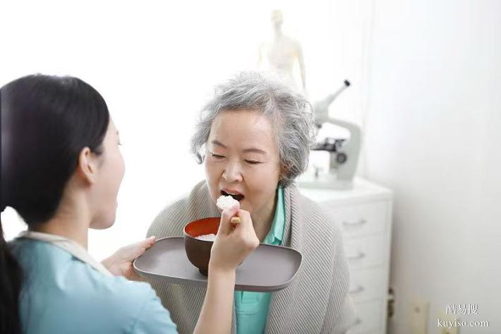 哈爾濱護(hù)工服務(wù) 專(zhuān)業(yè)護(hù)工 老人護(hù)理 病人陪護(hù) 持證上崗