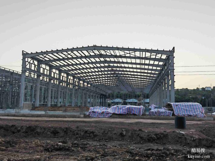 承接黄骅大跨度彩钢厂房施工钢结构砂石料棚包工包料