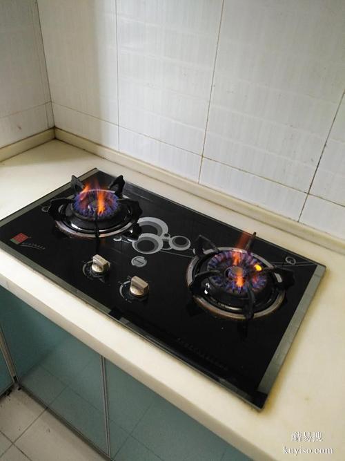 新都各种热水器 燃气灶 洗衣机 空调安装维修师傅电话