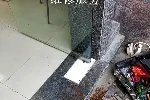 南京玻璃门地弹簧维修