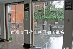 南京钢化玻璃门