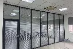 天津安装玻璃隔断办公室玻璃隔断现场搭建